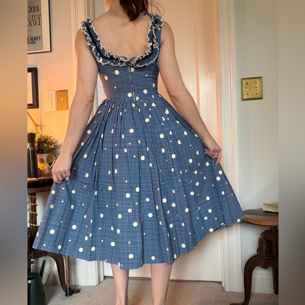 Vintage 1950s dress - Picture 2 of 13